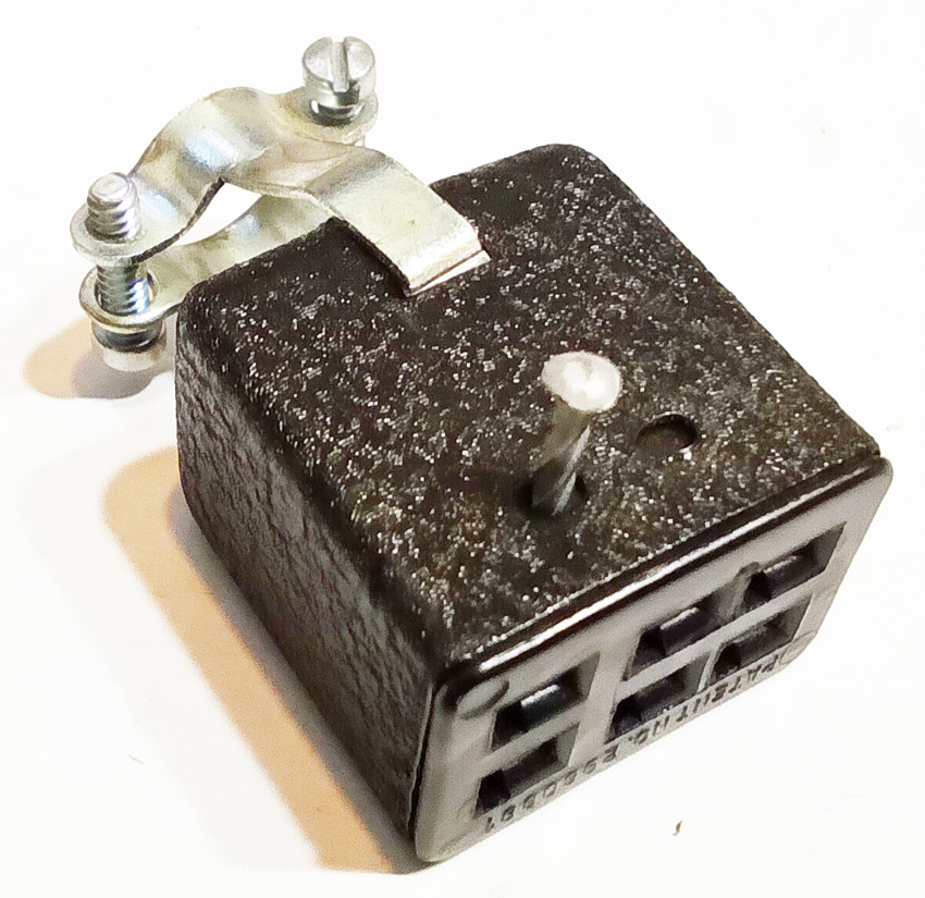 6  PIN PLUG FOR AMPEG  B15XY
